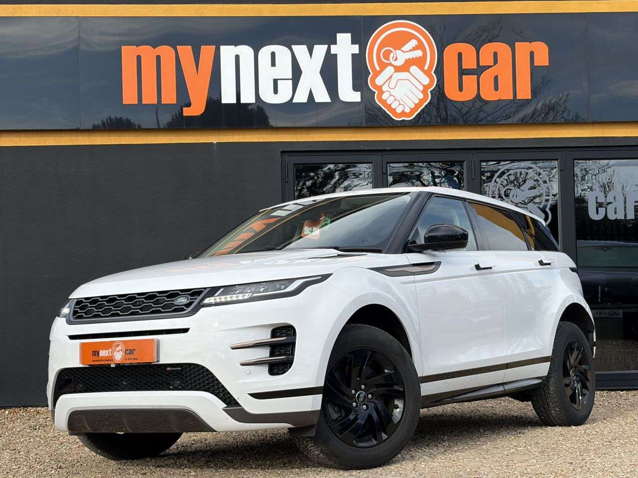 A 2021 LAND ROVER RANGE ROVER EVOQUE 2.0 D200 MHEV R-Dynamic S SUV 5dr Diesel Auto 4WD Euro 6 (s/s) (204 ps) 6 M A 2021 LAND ROVER RANGE ROVER EVOQUE 2.0 D200 MHEV R-Dynamic S SUV 5dr Diesel Auto 4WD Euro 6 (s/s) (204 ps) 6 M