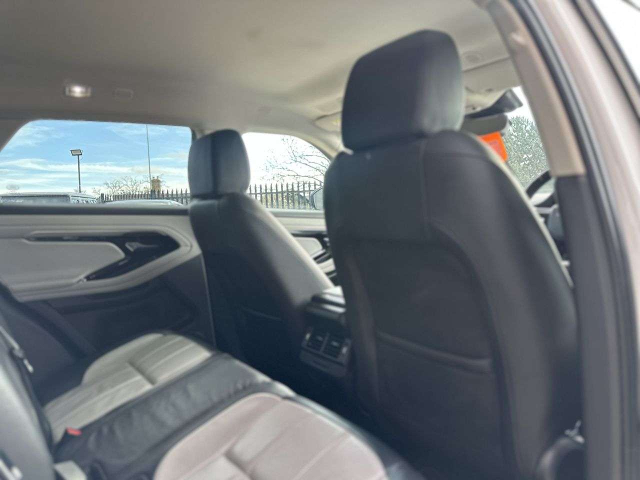 2021 LAND ROVER RANGE ROVER EVOQUE 2021 LAND ROVER RANGE ROVER EVOQUE