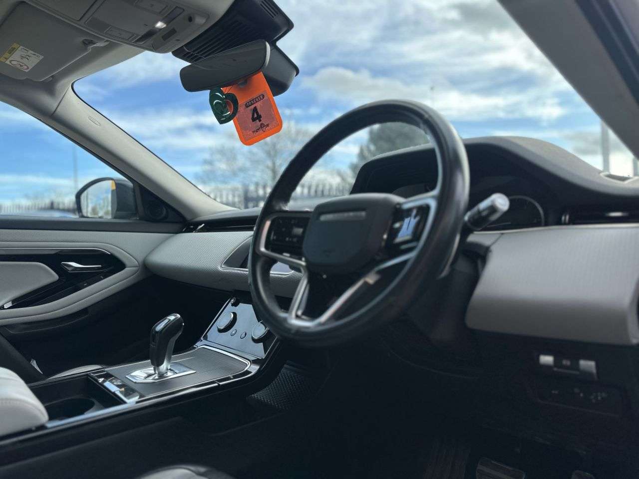 2021 LAND ROVER RANGE ROVER EVOQUE 2021 LAND ROVER RANGE ROVER EVOQUE