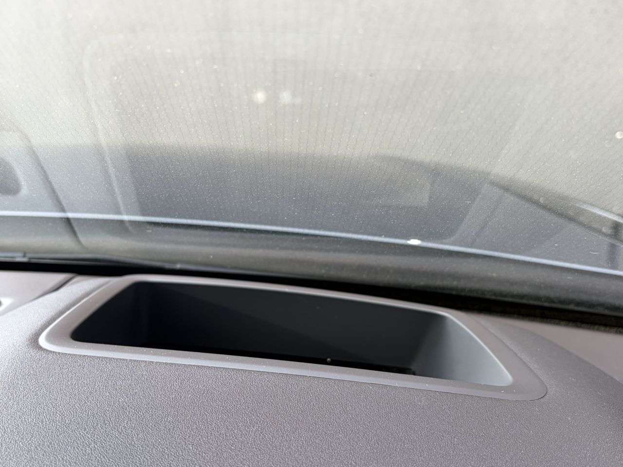 2024 LAND ROVER RANGE ROVER VELAR 2024 LAND ROVER RANGE ROVER VELAR