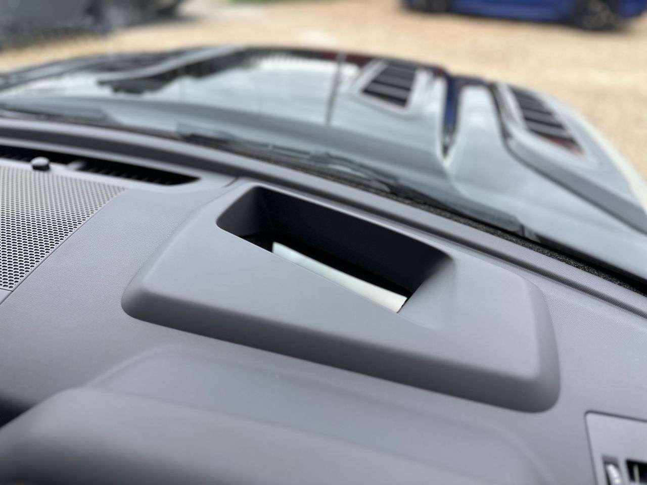 2023 LAND ROVER DEFENDER 2023 LAND ROVER DEFENDER