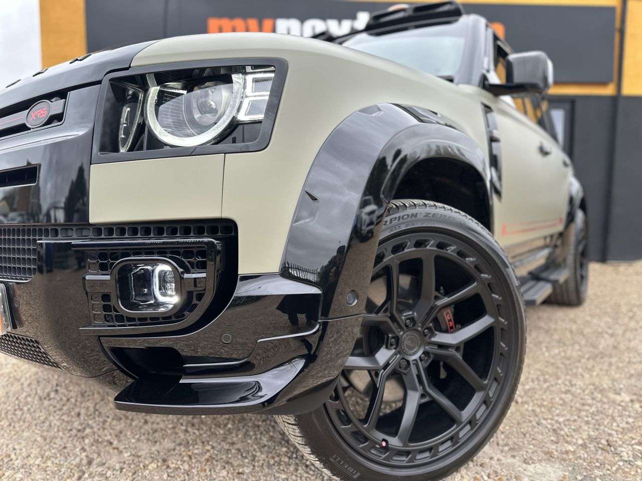 2023 LAND ROVER DEFENDER 2023 LAND ROVER DEFENDER