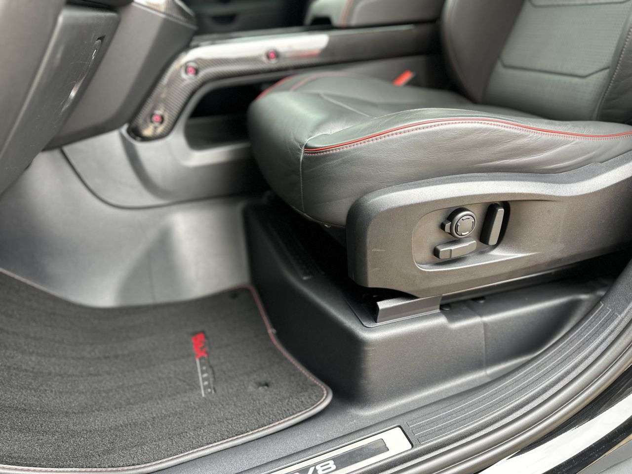 2023 LAND ROVER DEFENDER 2023 LAND ROVER DEFENDER