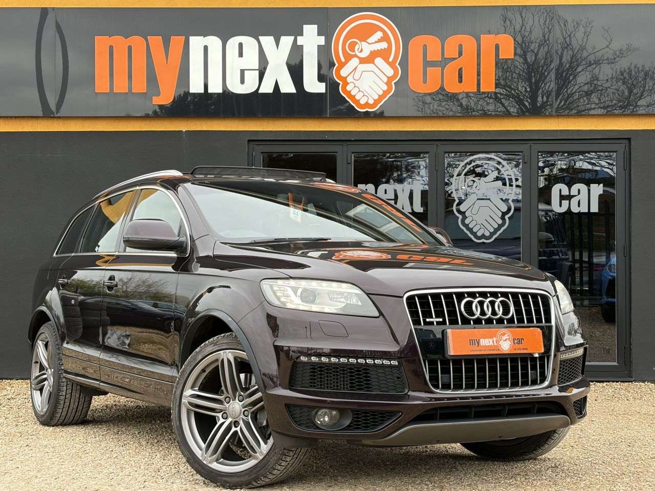 A 2012 AUDI Q7 3.0 TDI V6 S line SUV 5dr Diesel Tiptronic quattro Euro 5 (s/s) (245 ps) TI A 2012 AUDI Q7 3.0 TDI V6 S line SUV 5dr Diesel Tiptronic quattro Euro 5 (s/s) (245 ps) TI