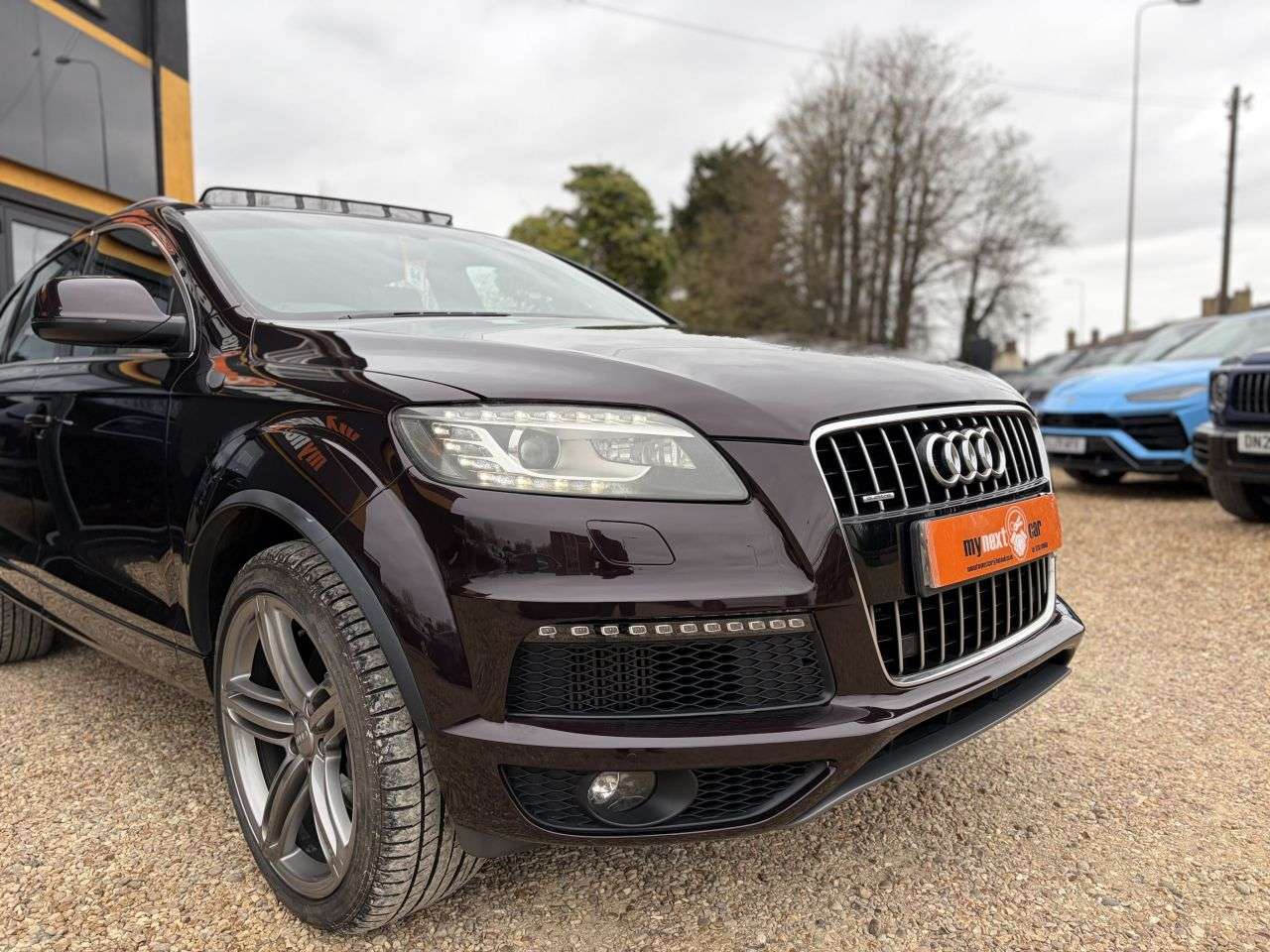 A 2012 AUDI Q7 3.0 TDI V6 S line SUV 5dr Diesel Tiptronic quattro Euro 5 (s/s) (245 ps) TI A 2012 AUDI Q7 3.0 TDI V6 S line SUV 5dr Diesel Tiptronic quattro Euro 5 (s/s) (245 ps) TI