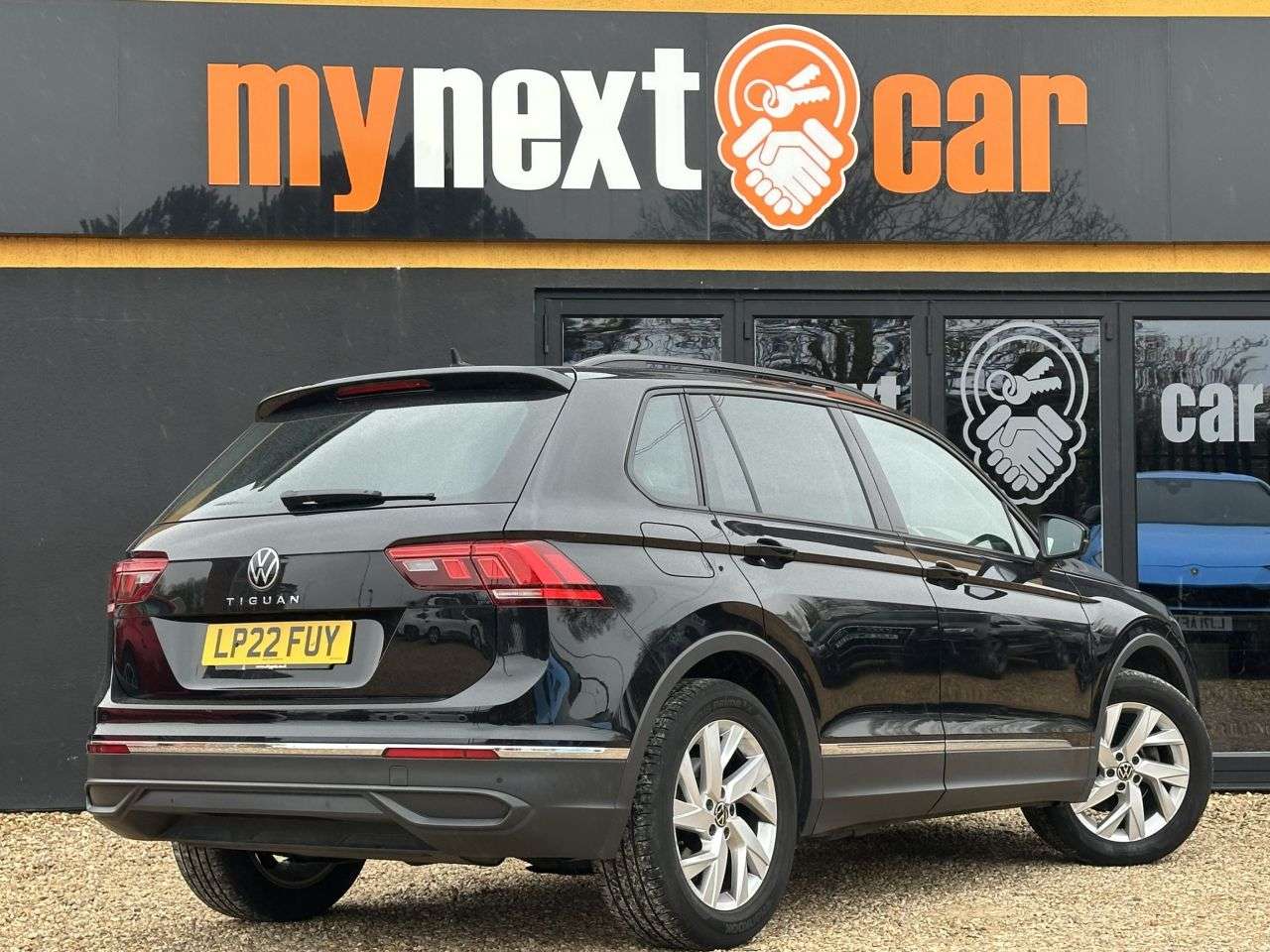 2022 VOLKSWAGEN TIGUAN 2022 VOLKSWAGEN TIGUAN