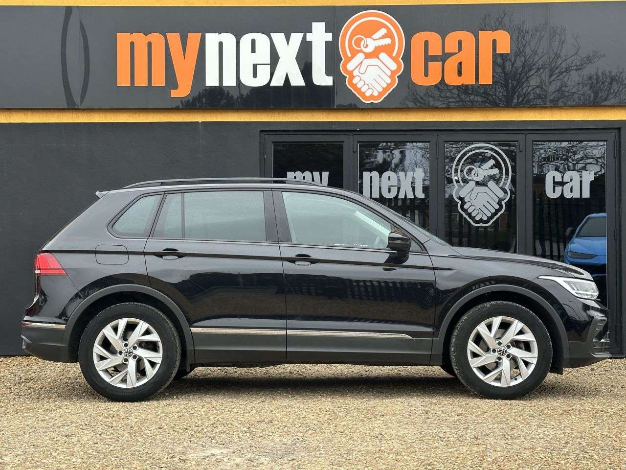 2022 VOLKSWAGEN TIGUAN 2022 VOLKSWAGEN TIGUAN