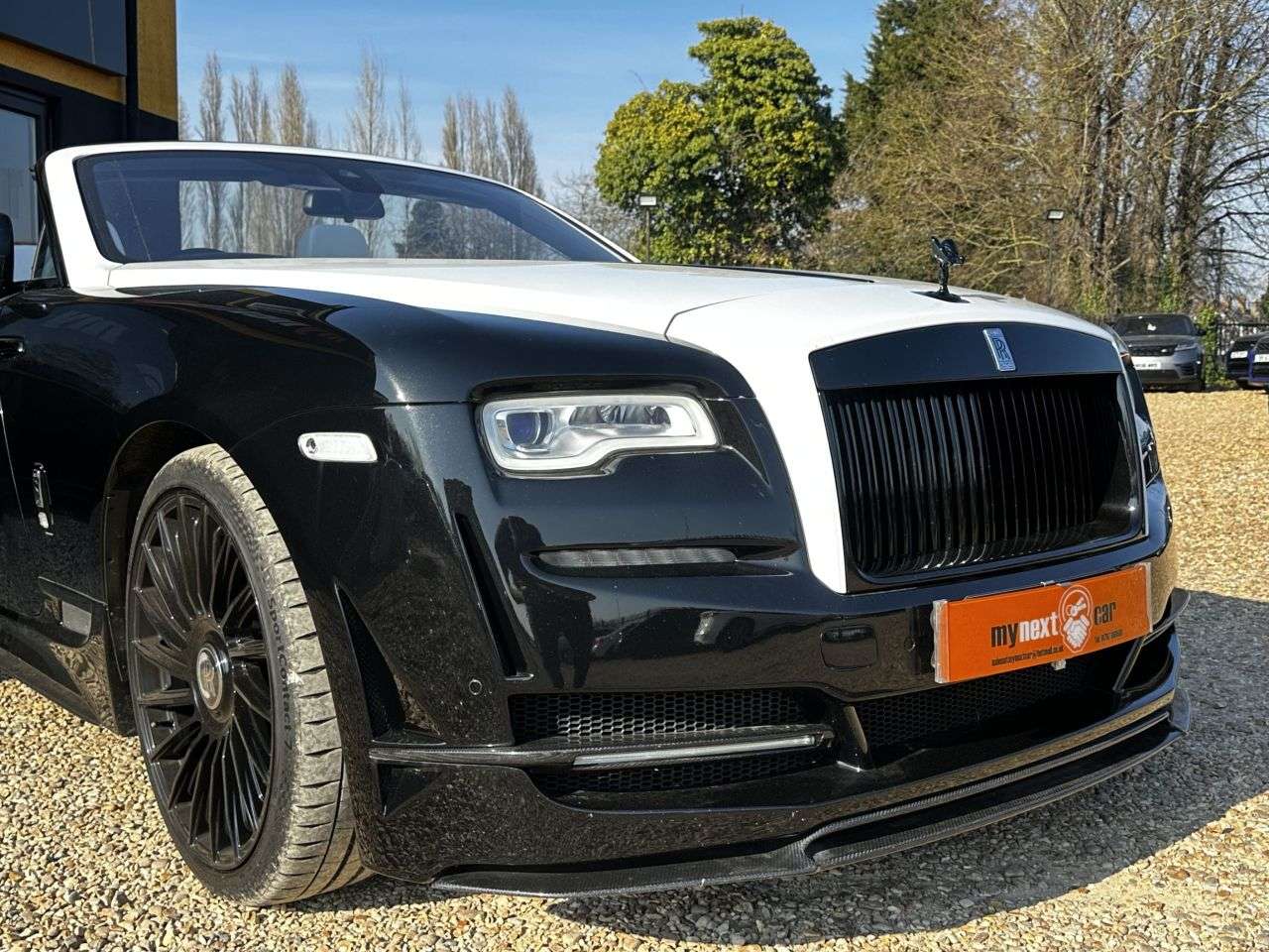 A 2017 ROLLS-ROYCE DAWN 6.6 V12 Convertible 2dr Petrol Auto Euro 6 (563 bhp) FRRSH+STARLIGHT+HEATED A 2017 ROLLS-ROYCE DAWN 6.6 V12 Convertible 2dr Petrol Auto Euro 6 (563 bhp) FRRSH+STARLIGHT+HEATED