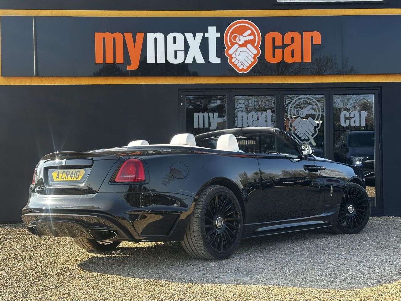 2017 ROLLS-ROYCE DAWN 2017 ROLLS-ROYCE DAWN