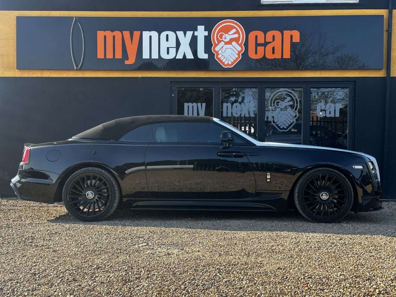 2017 ROLLS-ROYCE DAWN 2017 ROLLS-ROYCE DAWN