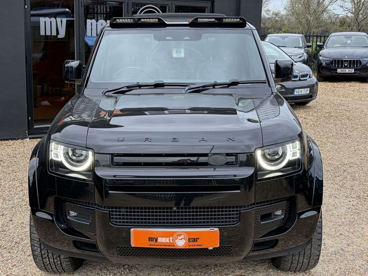 A 2020 LAND ROVER DEFENDER 3.0 D300 MHEV X-Dynamic HSE SUV 5dr Diesel Auto 4WD Euro 6 (s/s) (300 ps) A A 2020 LAND ROVER DEFENDER 3.0 D300 MHEV X-Dynamic HSE SUV 5dr Diesel Auto 4WD Euro 6 (s/s) (300 ps) A