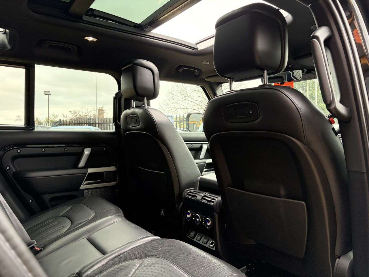 2020 LAND ROVER DEFENDER 2020 LAND ROVER DEFENDER