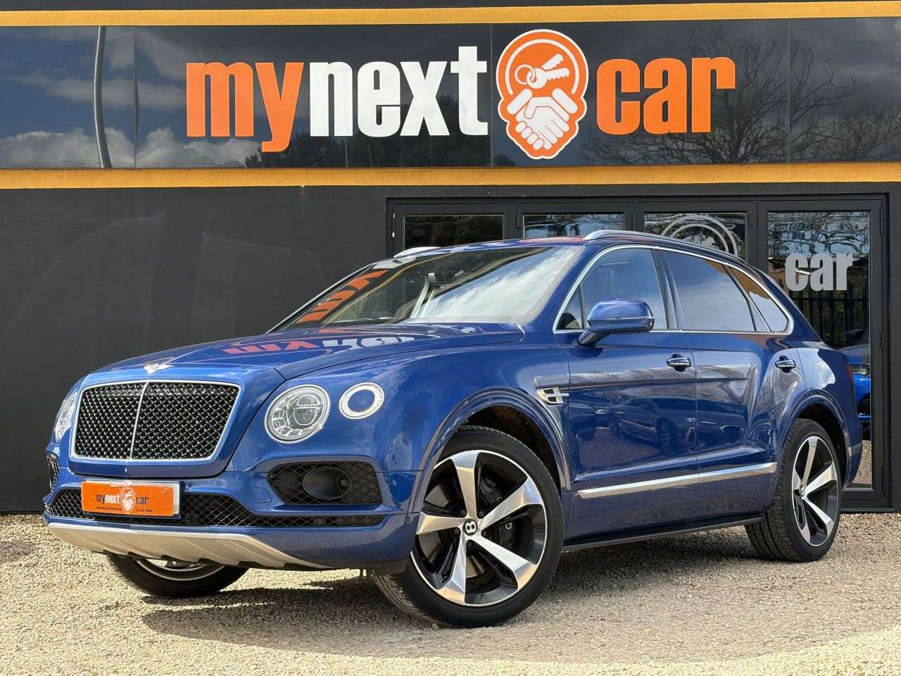 A 2020 BENTLEY BENTAYGA 4.0 V8 SUV 5dr Petrol Auto 4WD Euro 6 (s/s) (550 ps) * DELIVERY AVAILABLE * A 2020 BENTLEY BENTAYGA 4.0 V8 SUV 5dr Petrol Auto 4WD Euro 6 (s/s) (550 ps) * DELIVERY AVAILABLE *
