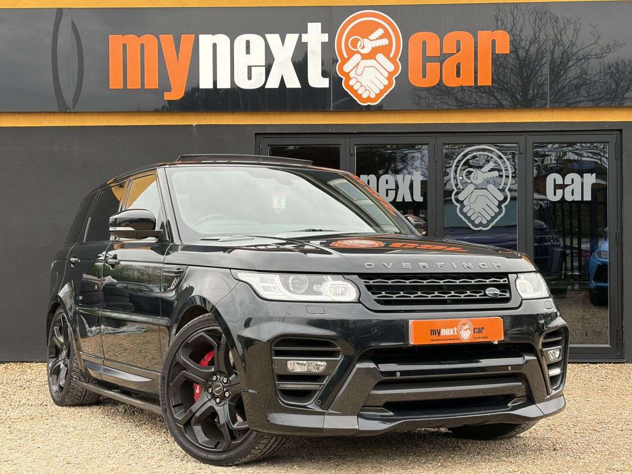 A 2014 LAND ROVER RANGE ROVER SPORT 3.0 SD V6 Autobiography Dynamic SUV 5dr Diesel Auto 4WD Euro 5 (s/s) (292 p A 2014 LAND ROVER RANGE ROVER SPORT 3.0 SD V6 Autobiography Dynamic SUV 5dr Diesel Auto 4WD Euro 5 (s/s) (292 p