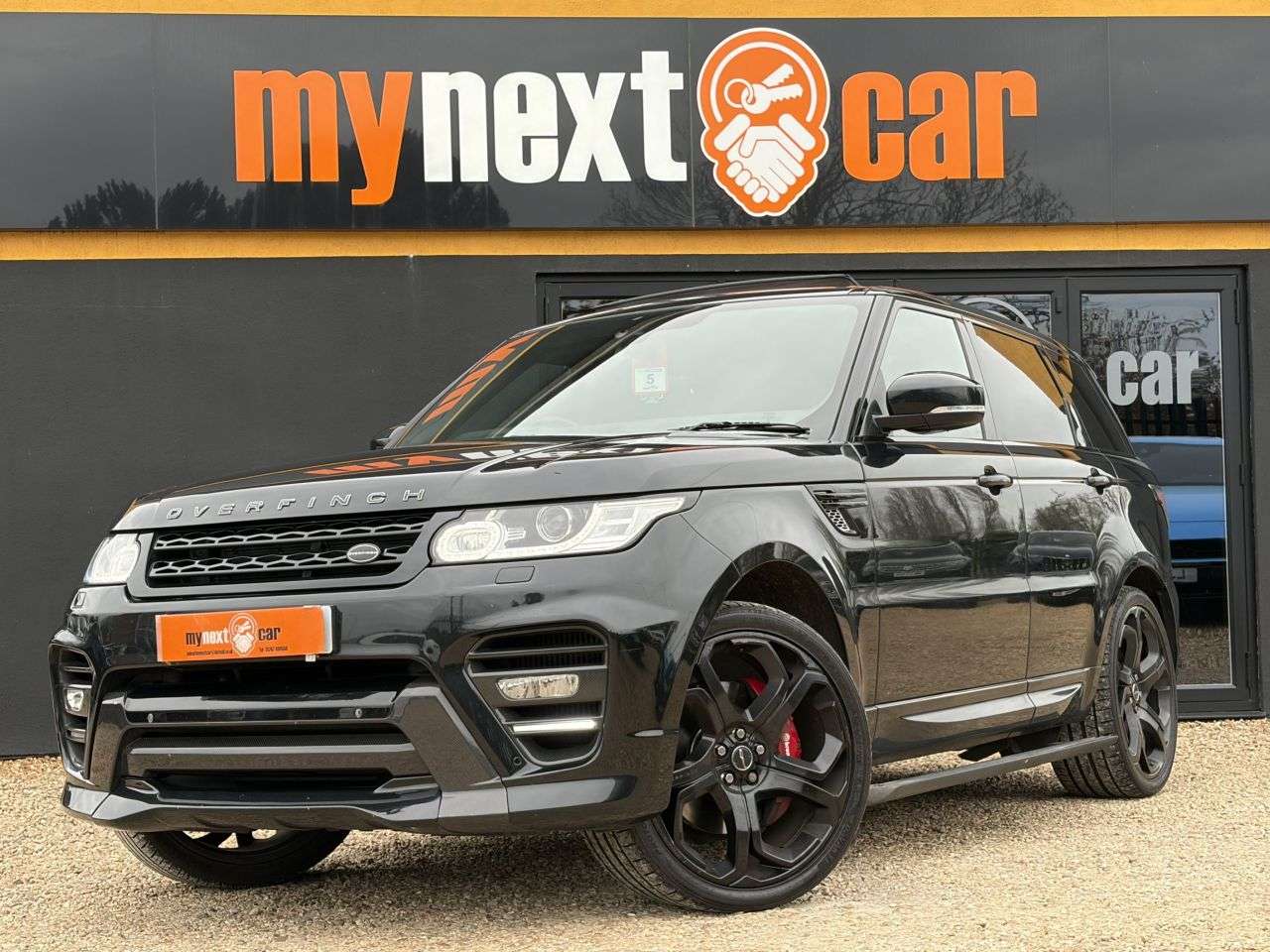 A 2014 LAND ROVER RANGE ROVER SPORT 3.0 SD V6 Autobiography Dynamic SUV 5dr Diesel Auto 4WD Euro 5 (s/s) (292 p A 2014 LAND ROVER RANGE ROVER SPORT 3.0 SD V6 Autobiography Dynamic SUV 5dr Diesel Auto 4WD Euro 5 (s/s) (292 p