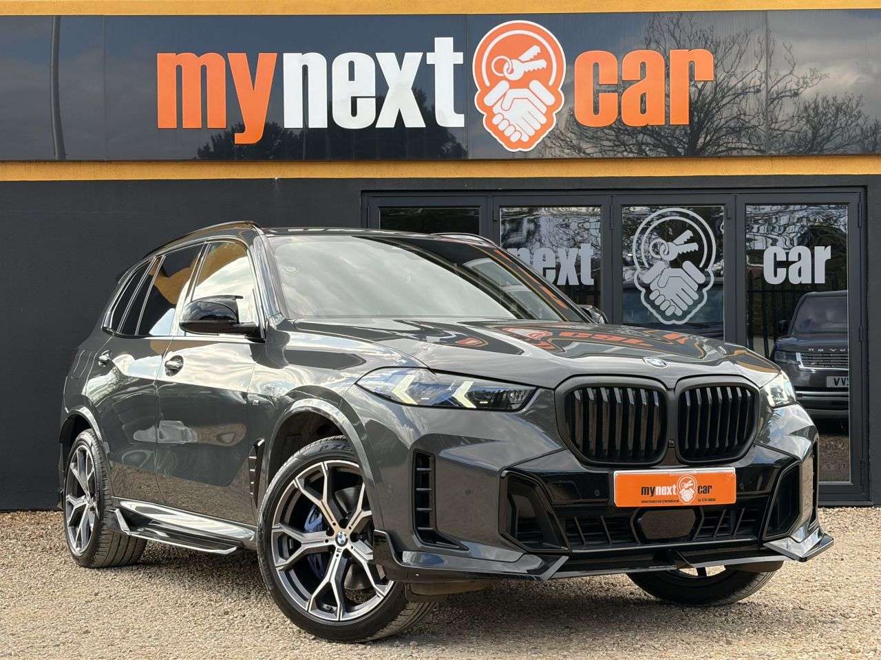 A 2025 BMW X5 3.0 30d MHT M Sport SUV 5dr Diesel Hybrid Steptronic xDrive Euro 6 (s/s) (2 A 2025 BMW X5 3.0 30d MHT M Sport SUV 5dr Diesel Hybrid Steptronic xDrive Euro 6 (s/s) (2
