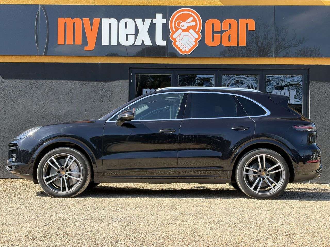 2018 PORSCHE CAYENNE 2018 PORSCHE CAYENNE