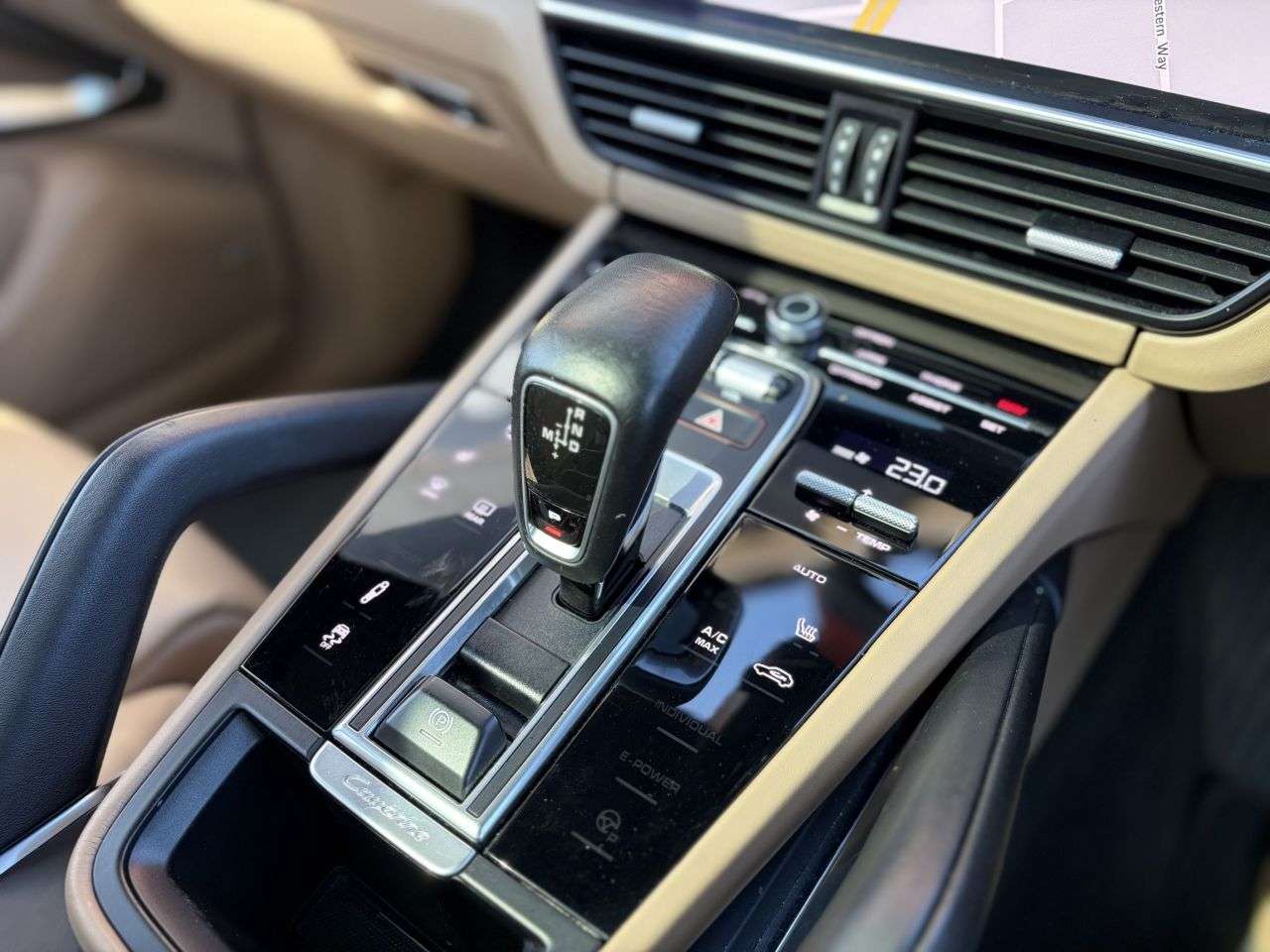 2018 PORSCHE CAYENNE 2018 PORSCHE CAYENNE
