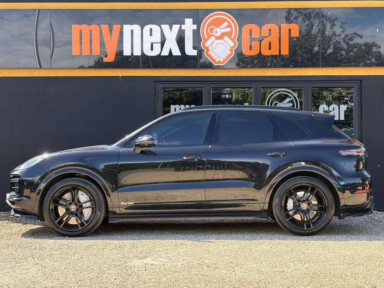 2018 PORSCHE CAYENNE 2018 PORSCHE CAYENNE