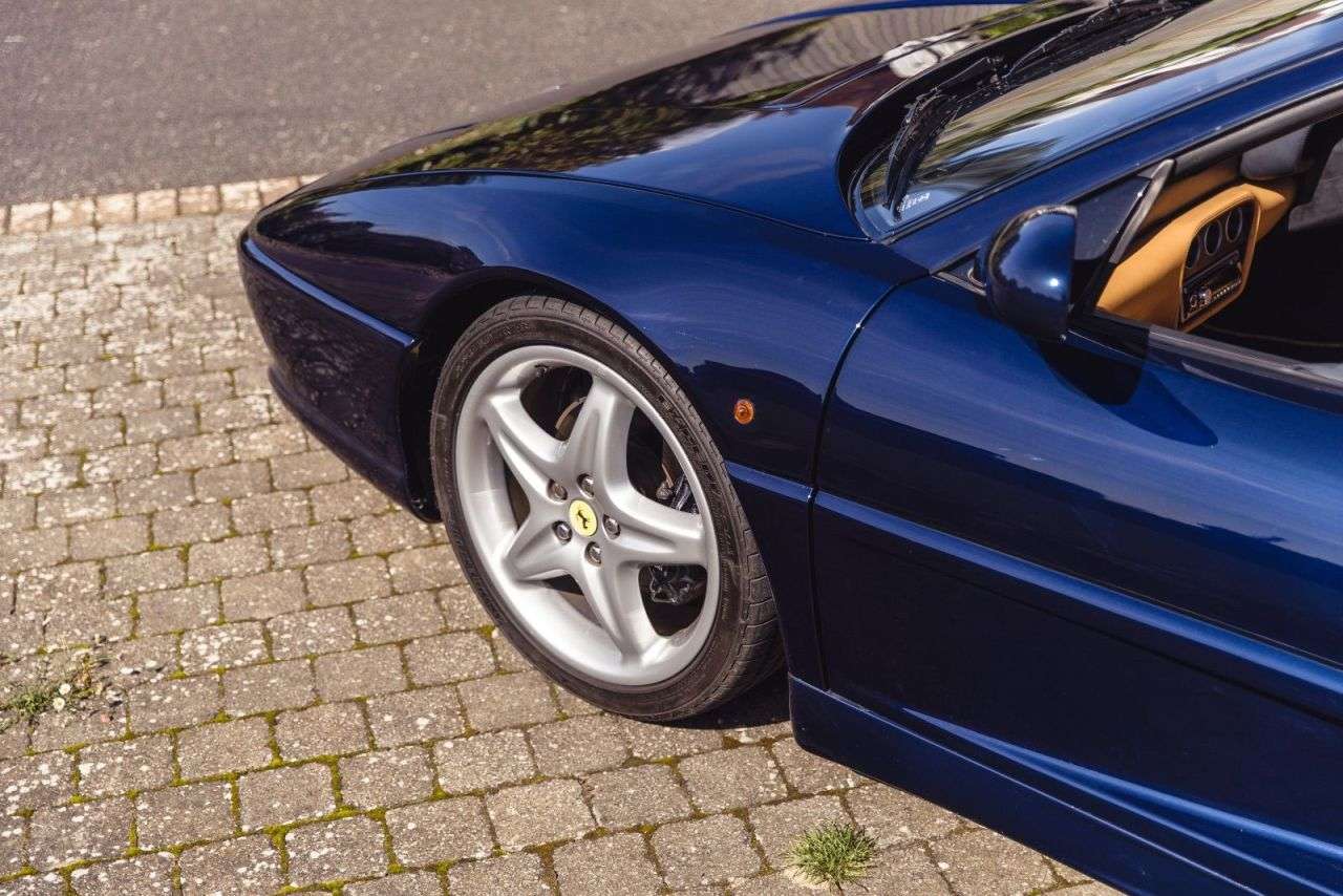 1996 FERRARI F355 1996 FERRARI F355