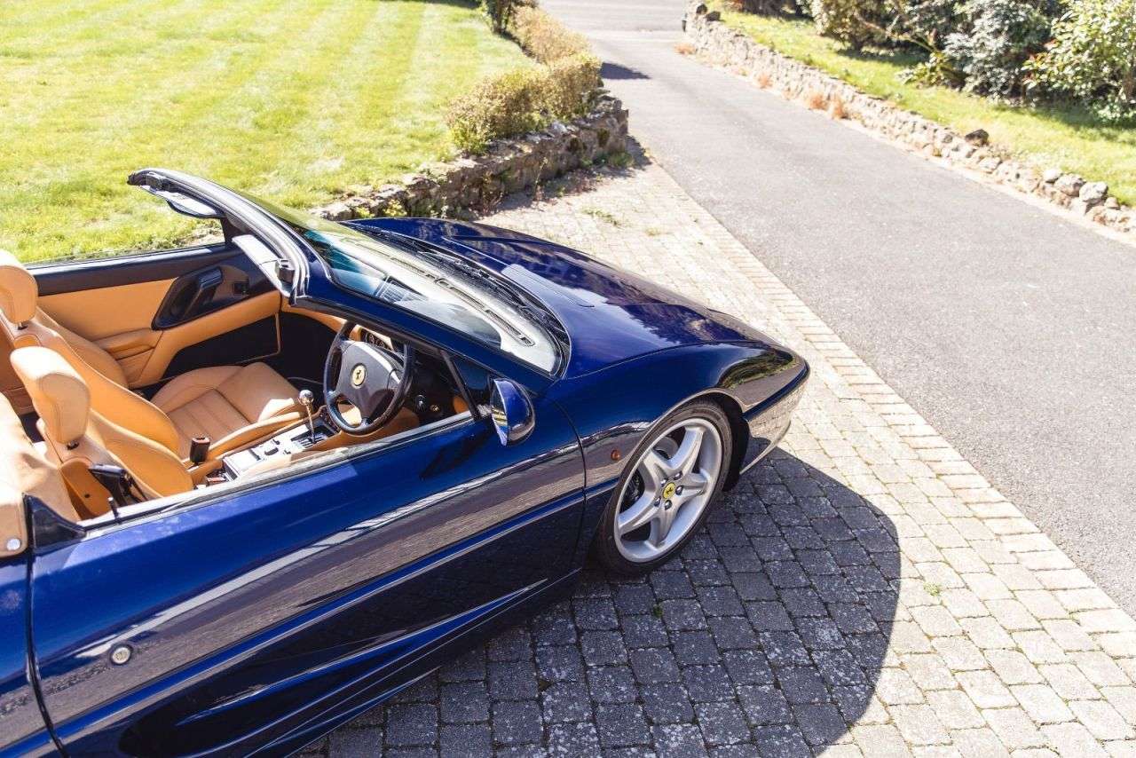 1996 FERRARI F355 1996 FERRARI F355