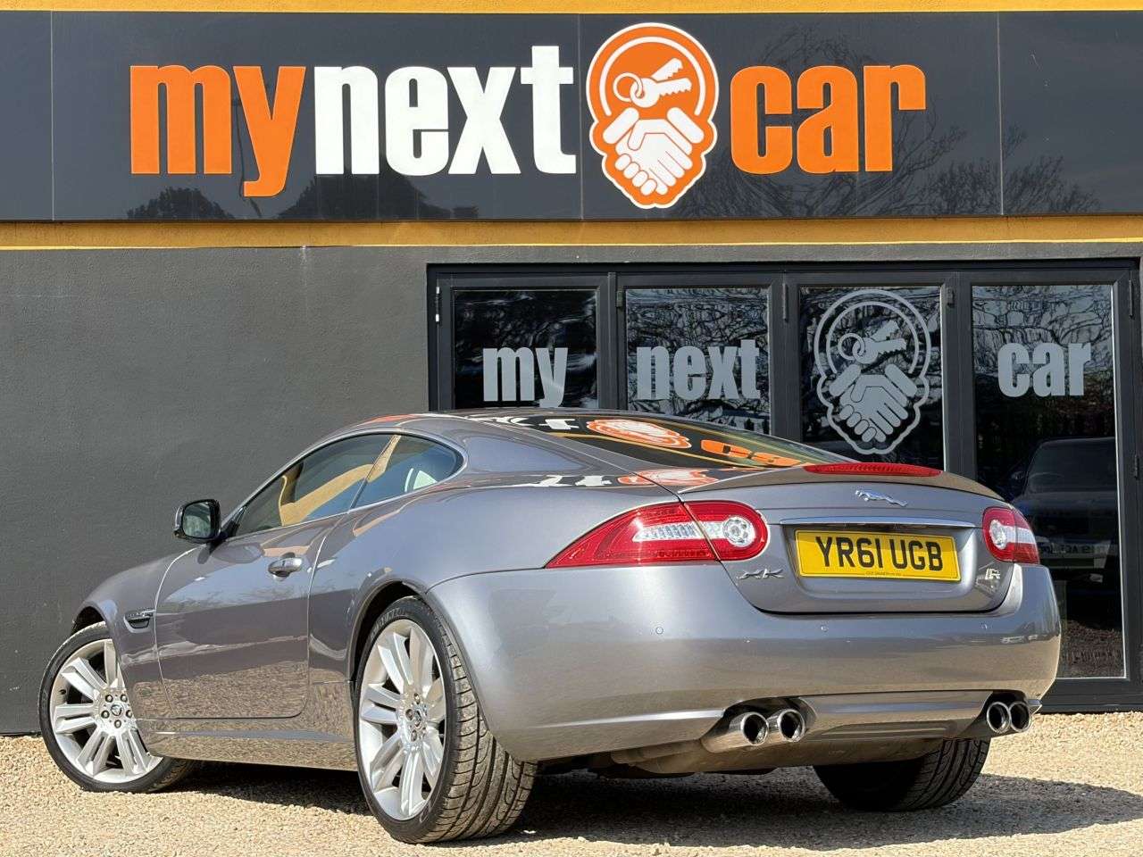 2011 JAGUAR XKR 2011 JAGUAR XKR