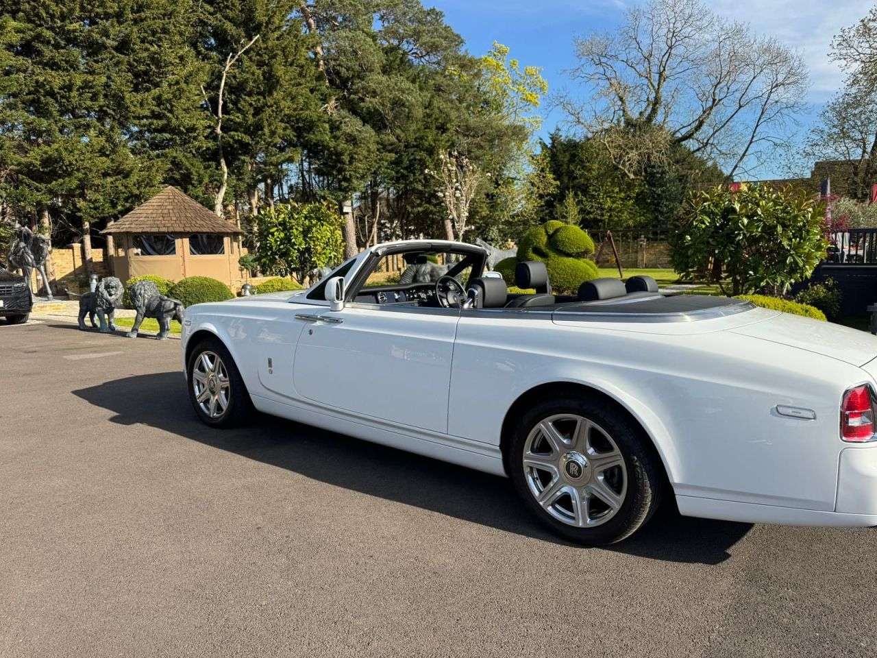A 2014 ROLLS-ROYCE PHANTOM 6.7 V12 Drophead Coupe 2dr Petrol Auto Euro 5 (453 bhp) FIND ANOTHER ONE/ C A 2014 ROLLS-ROYCE PHANTOM 6.7 V12 Drophead Coupe 2dr Petrol Auto Euro 5 (453 bhp) FIND ANOTHER ONE/ C