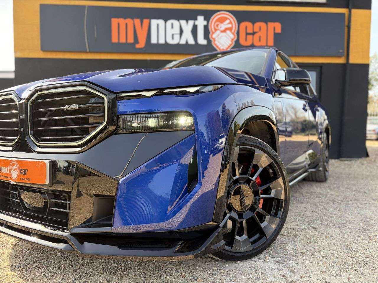 2023 BMW XM 2023 BMW XM