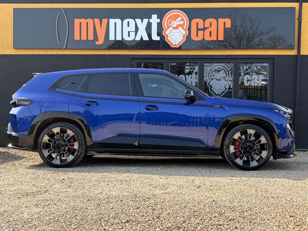 2023 BMW XM 2023 BMW XM