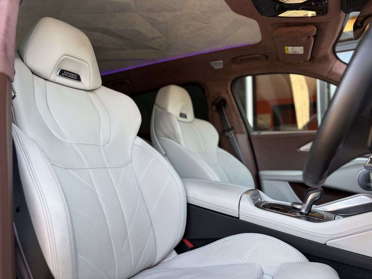 2023 BMW XM 2023 BMW XM