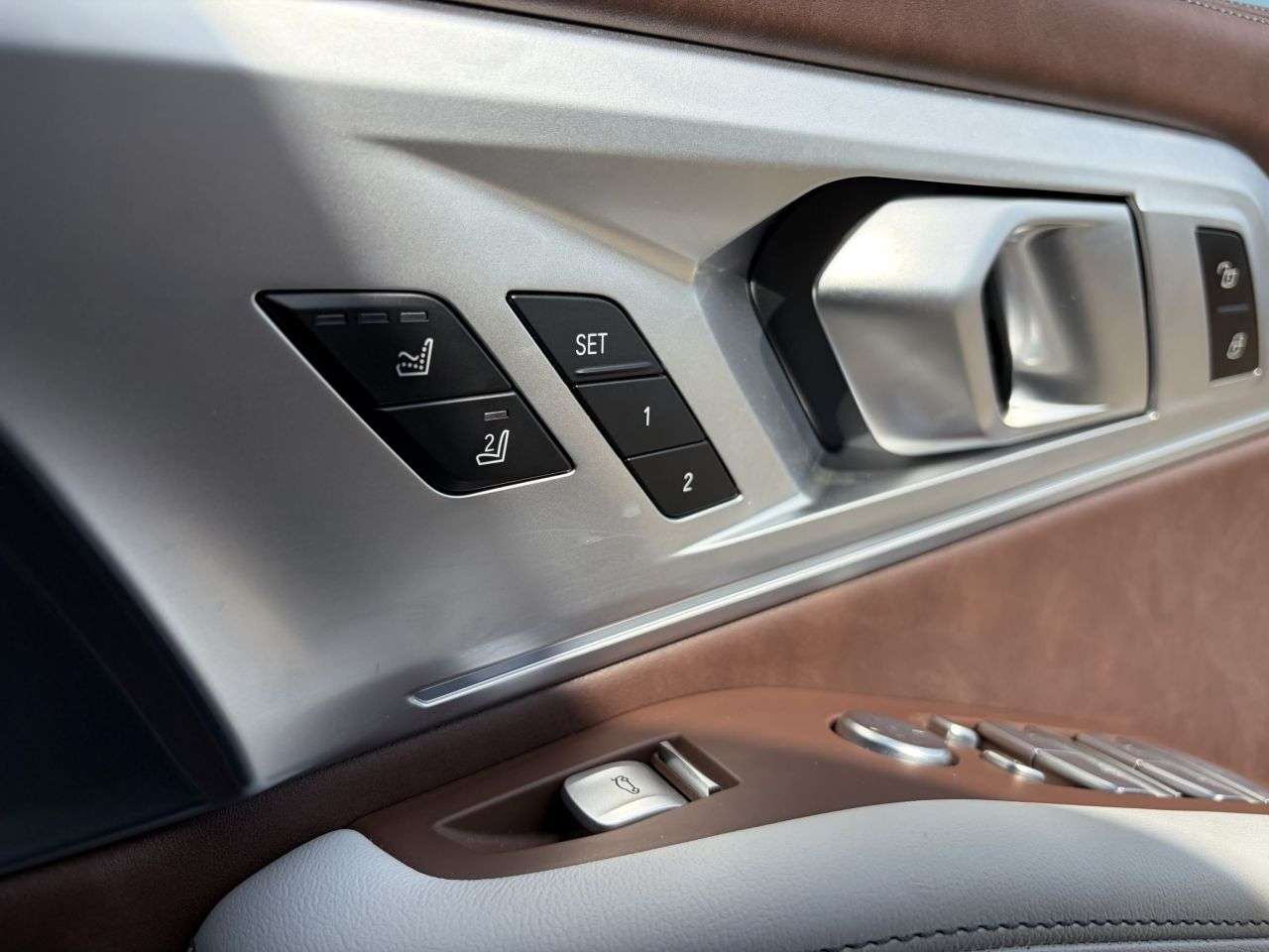 2023 BMW XM 2023 BMW XM