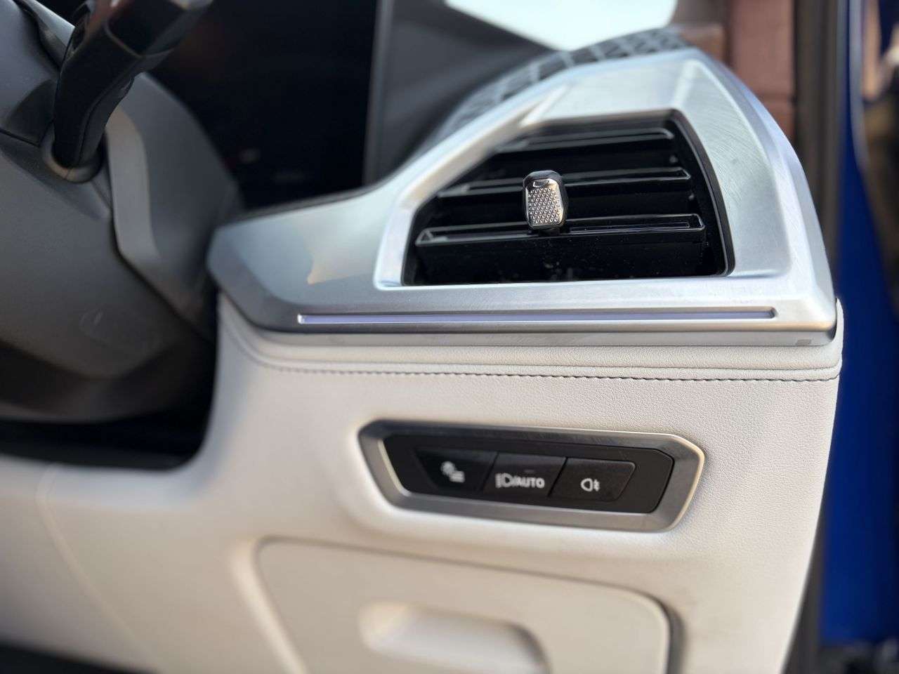 2023 BMW XM 2023 BMW XM