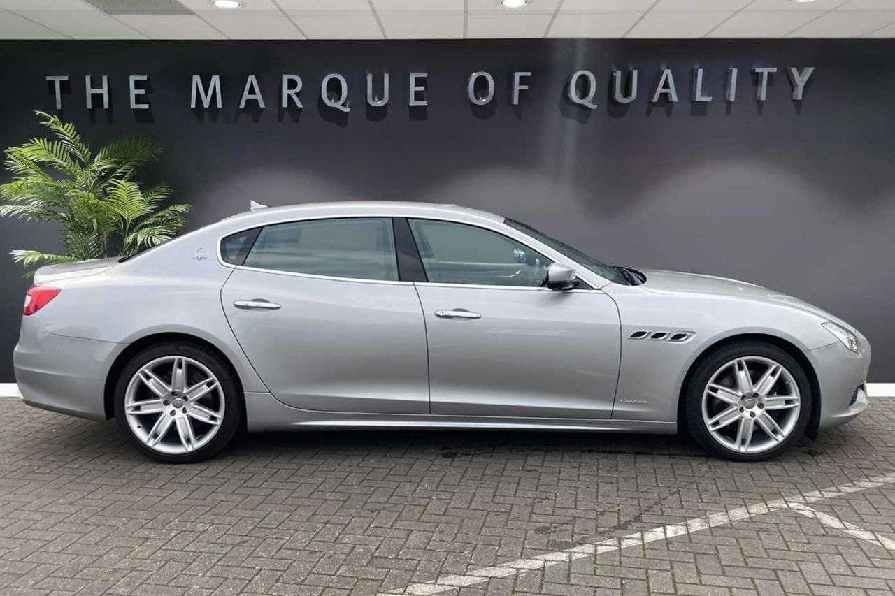A 2019 MASERATI QUATTROPORTE 3.0D V6 Saloon 4dr Diesel ZF Euro 5 (s/s) (275 ps) Bluetooth, Reversing cam A 2019 MASERATI QUATTROPORTE 3.0D V6 Saloon 4dr Diesel ZF Euro 5 (s/s) (275 ps) Bluetooth, Reversing cam