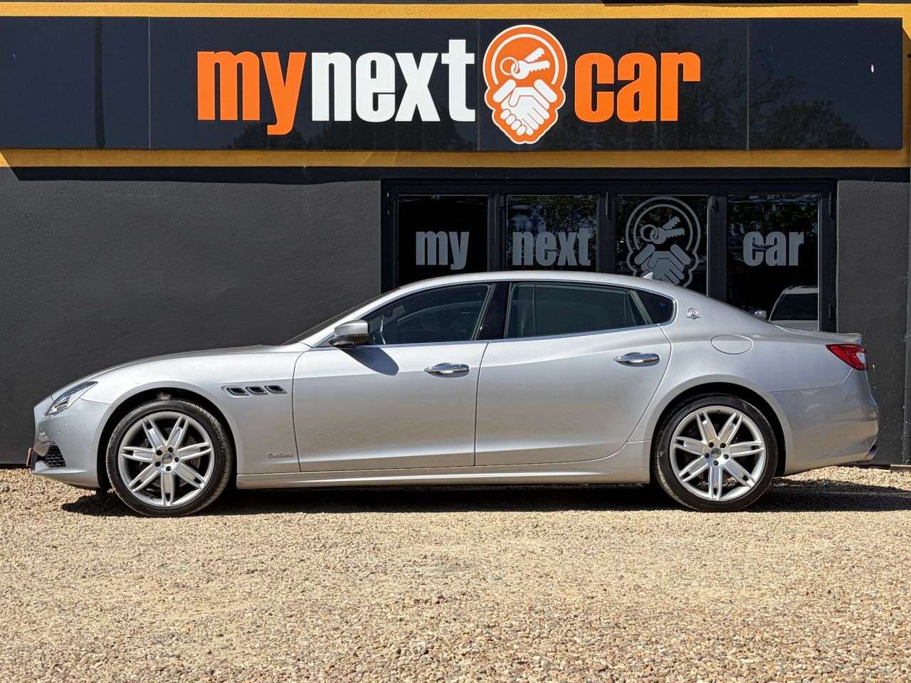 2019 MASERATI QUATTROPORTE 2019 MASERATI QUATTROPORTE