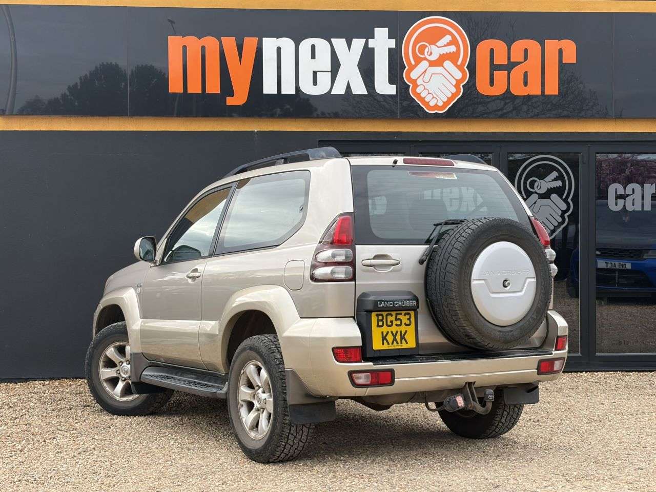 A 2003 TOYOTA LAND CRUISER 3.0 D-4D LC3 SUV 3dr Diesel Manual (250 g/km, 161 bhp) 5 SEATS/AIR CON/ALLO A 2003 TOYOTA LAND CRUISER 3.0 D-4D LC3 SUV 3dr Diesel Manual (250 g/km, 161 bhp) 5 SEATS/AIR CON/ALLO