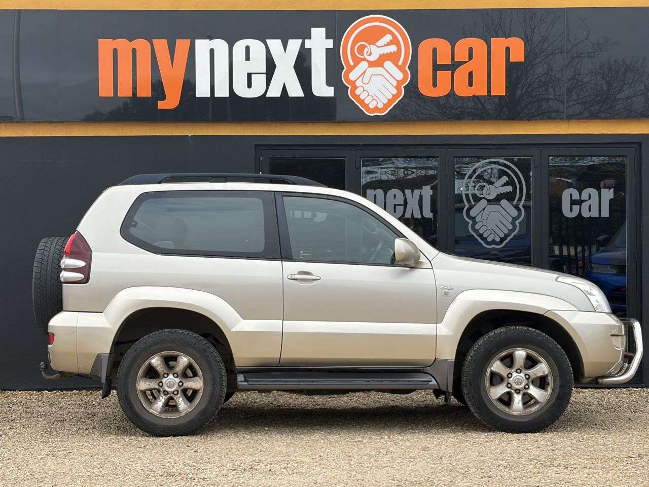 A 2003 TOYOTA LAND CRUISER 3.0 D-4D LC3 SUV 3dr Diesel Manual (250 g/km, 161 bhp) 5 SEATS/AIR CON/ALLO A 2003 TOYOTA LAND CRUISER 3.0 D-4D LC3 SUV 3dr Diesel Manual (250 g/km, 161 bhp) 5 SEATS/AIR CON/ALLO