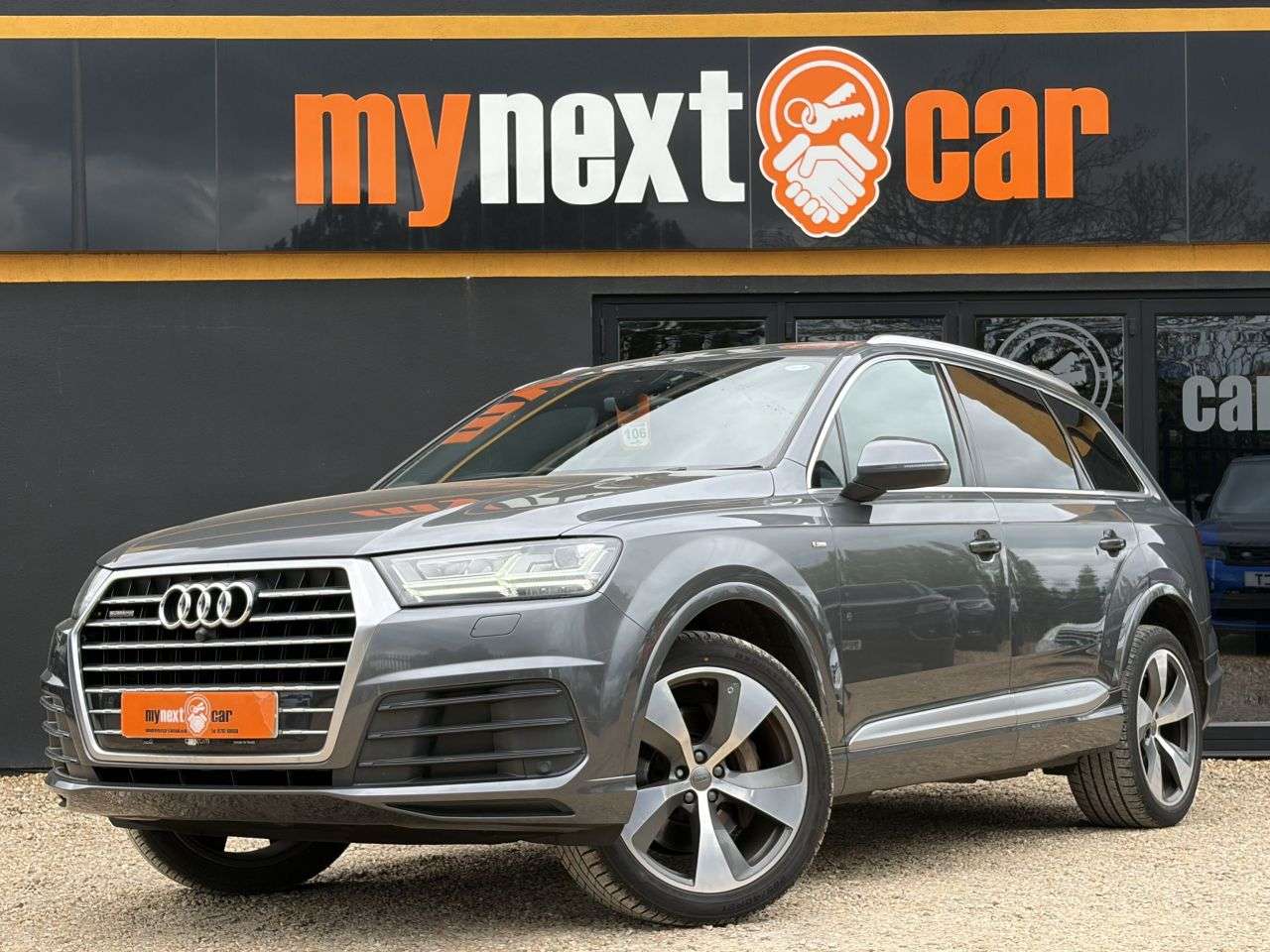A 2016 AUDI Q7 3.0 TDI V6 S line SUV 5dr Diesel Tiptronic quattro Euro 6 (s/s) (272 ps) BI A 2016 AUDI Q7 3.0 TDI V6 S line SUV 5dr Diesel Tiptronic quattro Euro 6 (s/s) (272 ps) BI