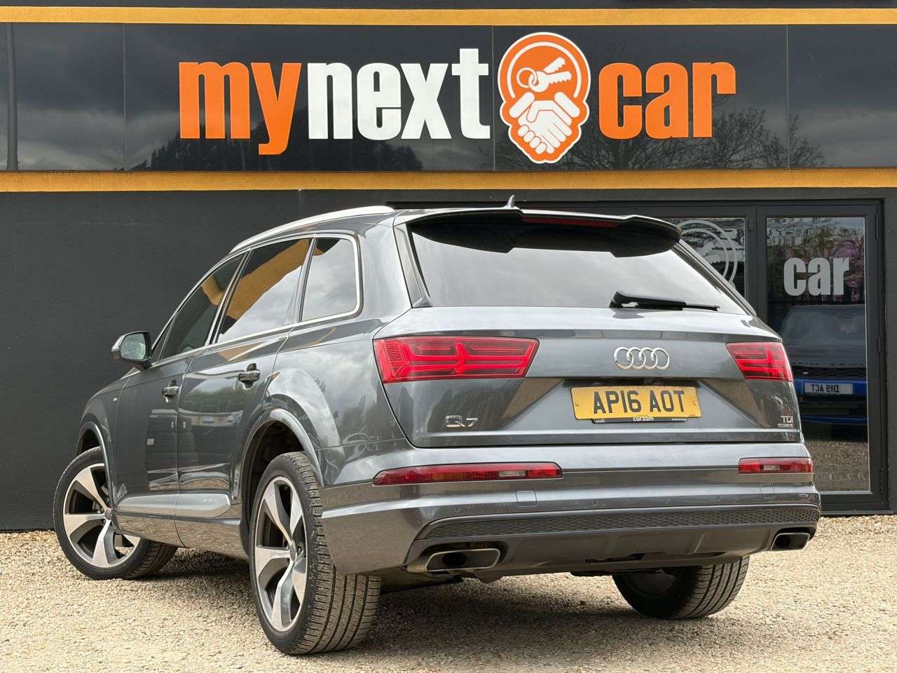 2016 AUDI Q7 2016 AUDI Q7