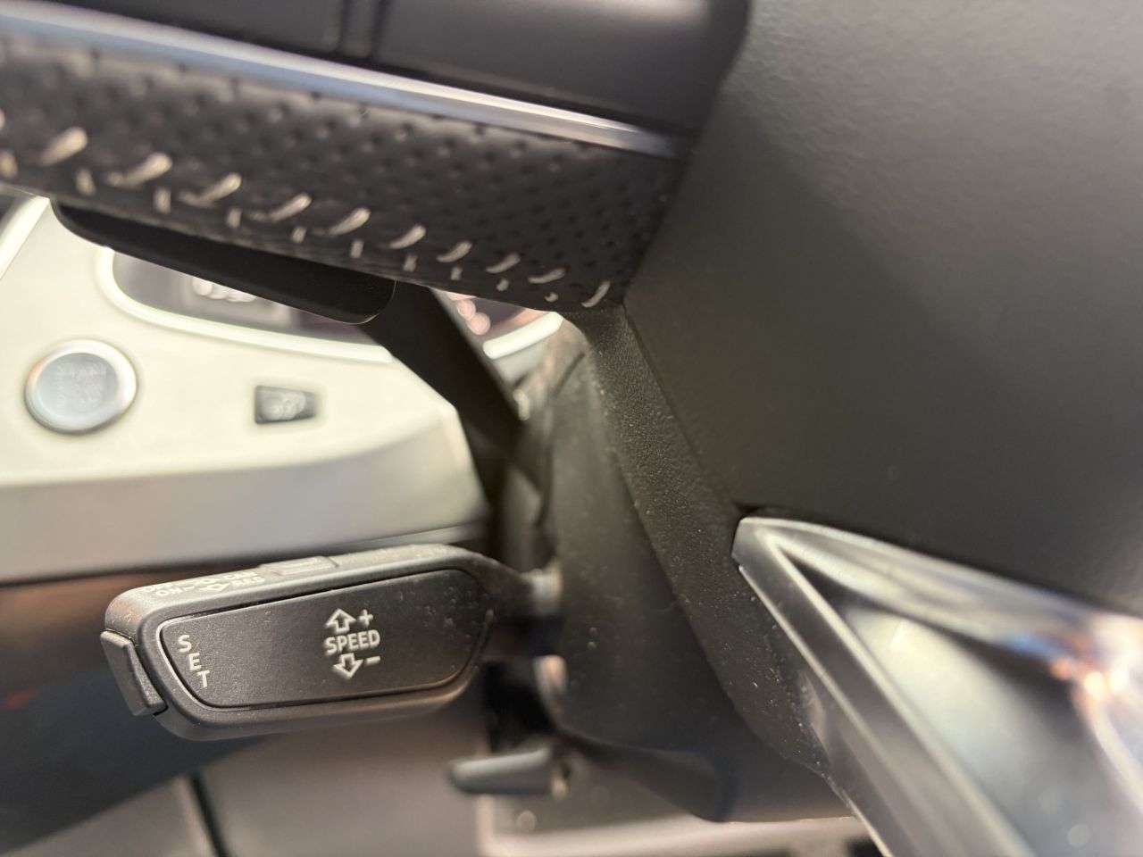 2016 AUDI Q7 2016 AUDI Q7