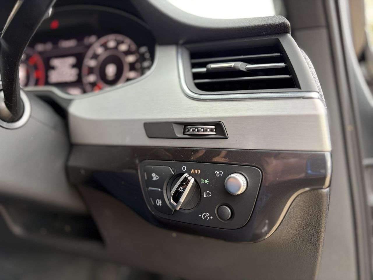 2016 AUDI Q7 2016 AUDI Q7