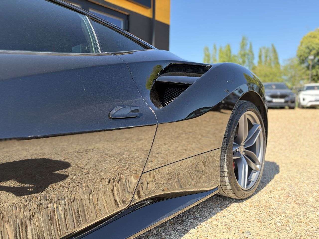 2016 FERRARI 488 2016 FERRARI 488