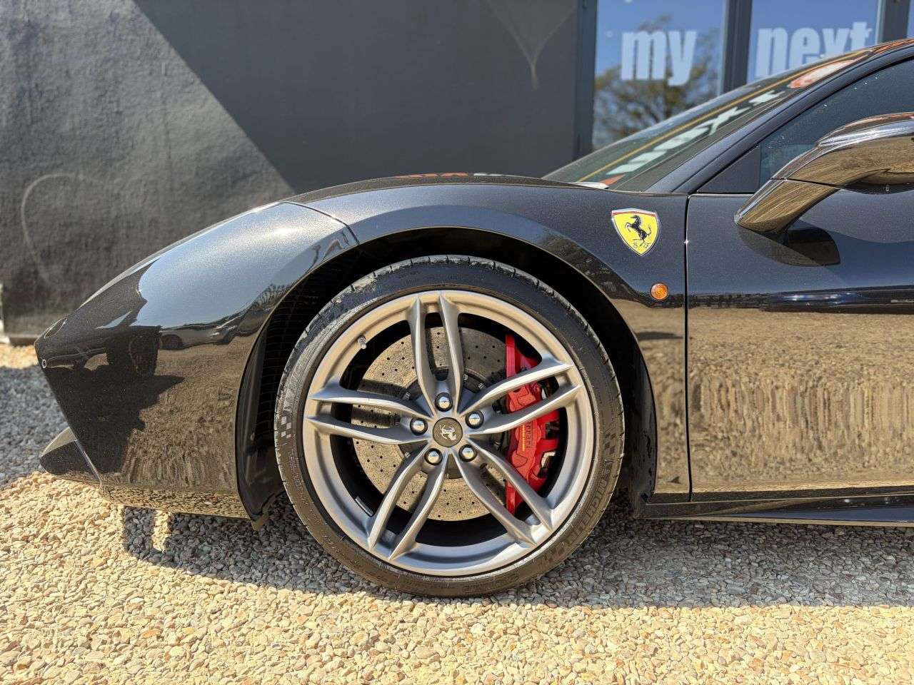 2016 FERRARI 488 2016 FERRARI 488