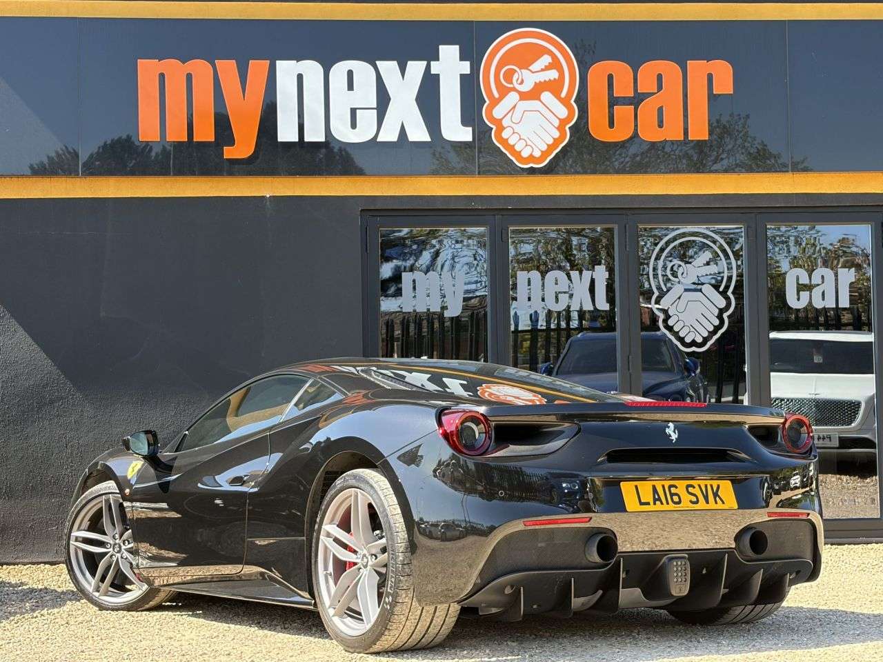 2016 FERRARI 488 2016 FERRARI 488