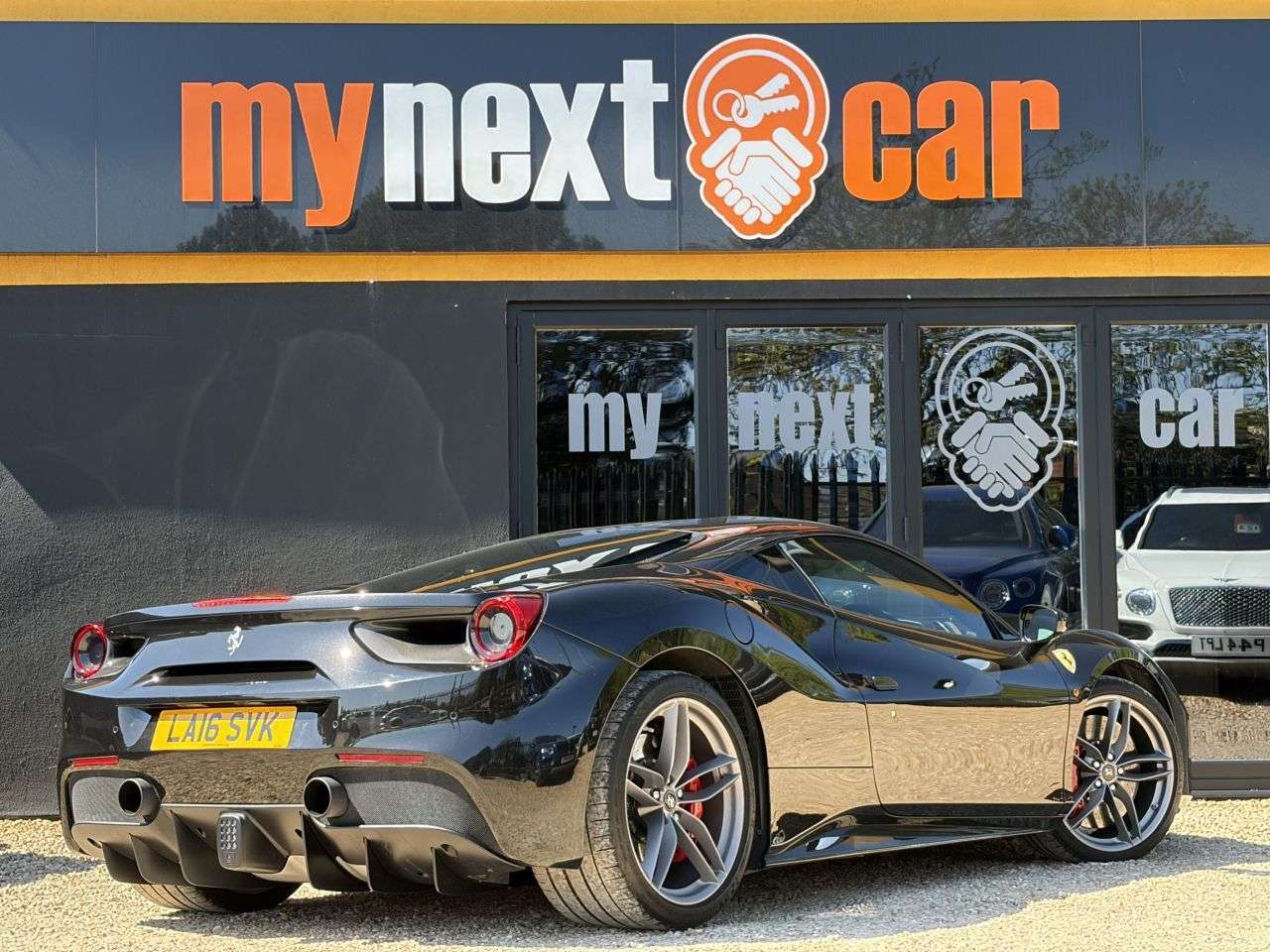 2016 FERRARI 488 2016 FERRARI 488