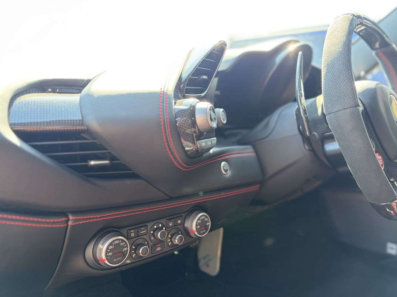 2016 FERRARI 488 2016 FERRARI 488