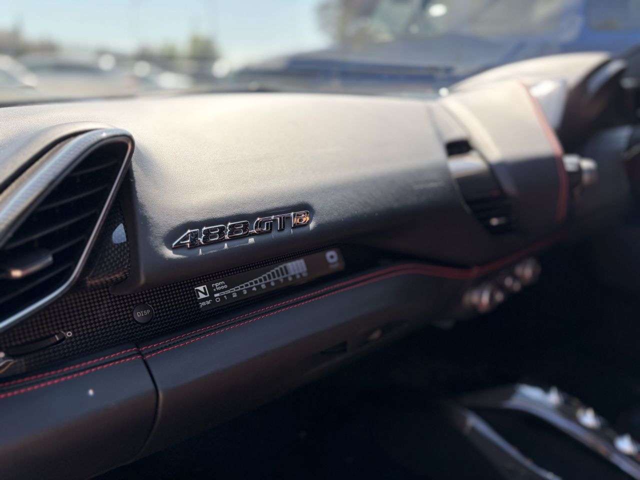 2016 FERRARI 488 2016 FERRARI 488