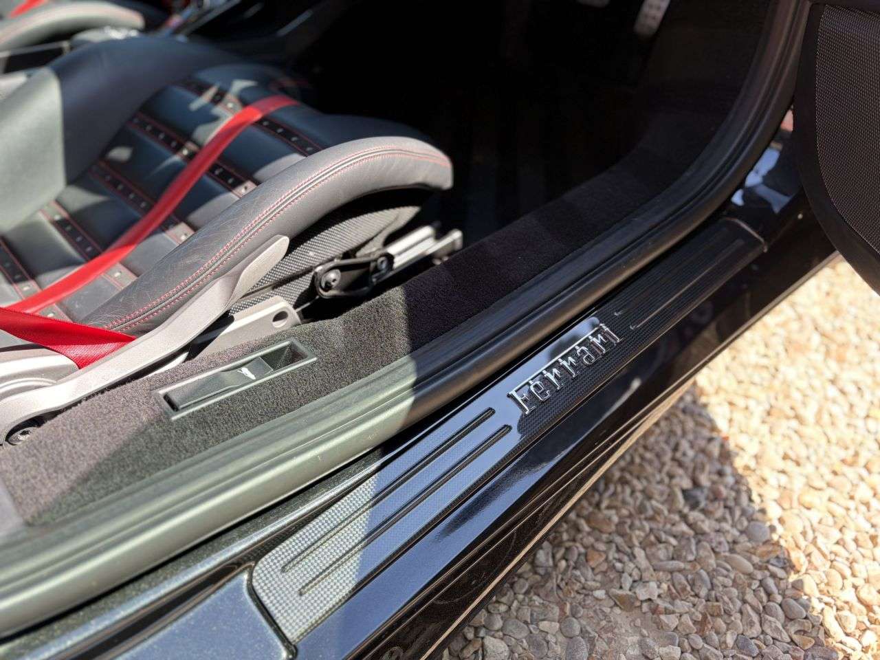 2016 FERRARI 488 2016 FERRARI 488