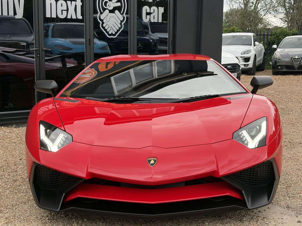 A 2016 LAMBORGHINI AVENTADOR 6.5 V12 LP 750-4 Superveloce ISR 4WD Euro 6 2dr ROSSO MARS/ AD PERSONAM/ RE A 2016 LAMBORGHINI AVENTADOR 6.5 V12 LP 750-4 Superveloce ISR 4WD Euro 6 2dr ROSSO MARS/ AD PERSONAM/ RE