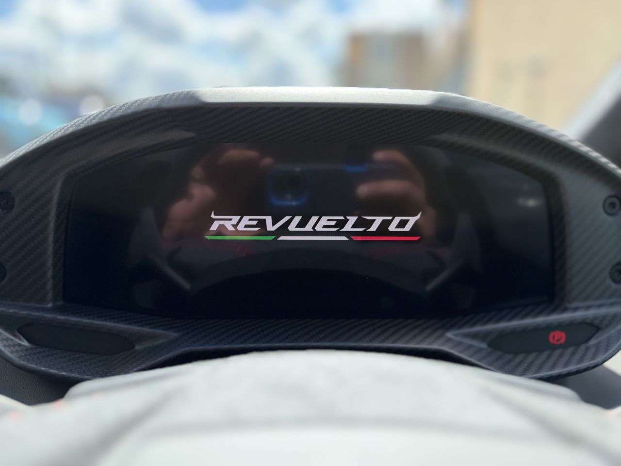 2024 LAMBORGHINI REVUELTO 2024 LAMBORGHINI REVUELTO
