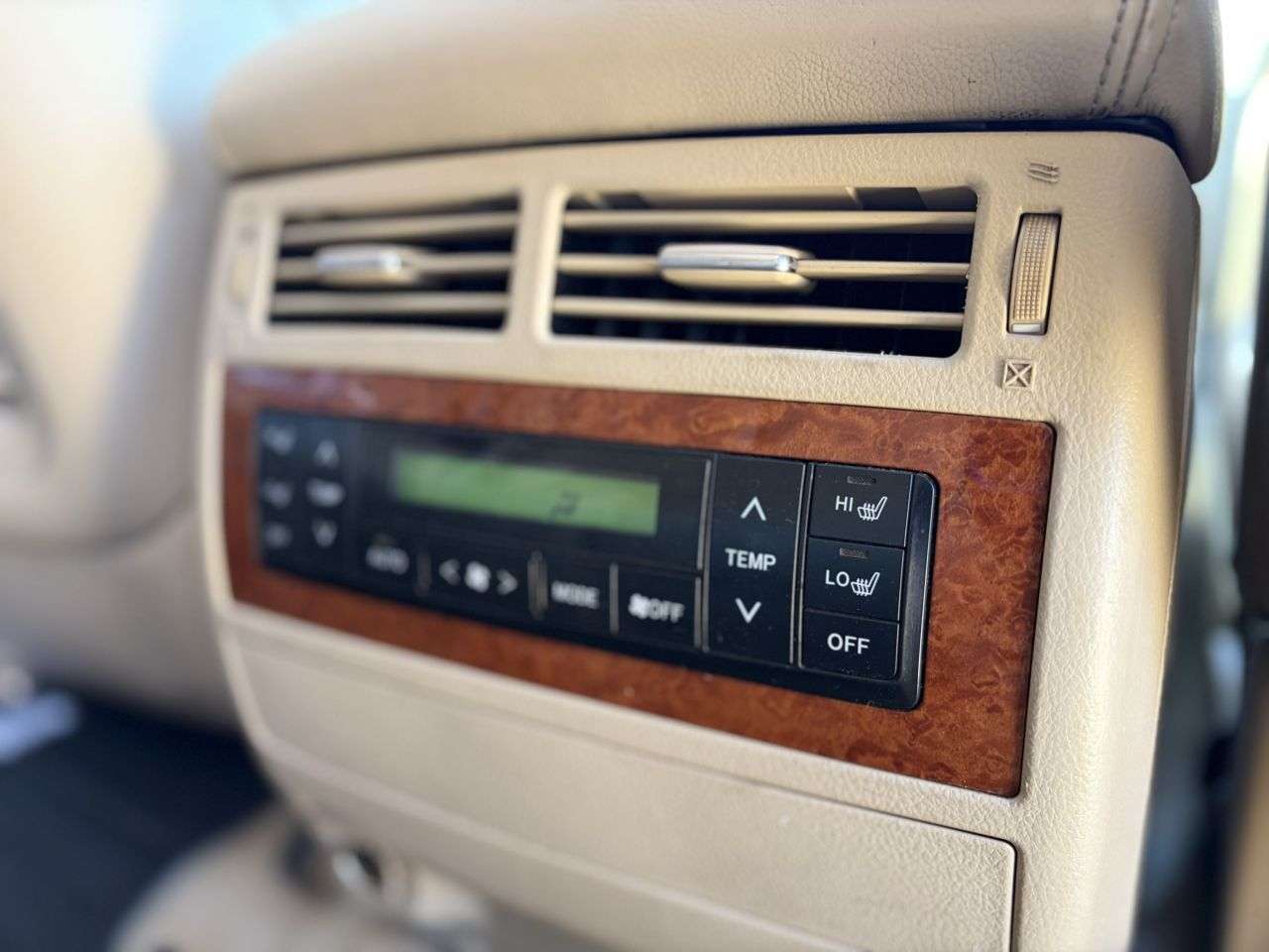 2015 TOYOTA LAND CRUISER 2015 TOYOTA LAND CRUISER